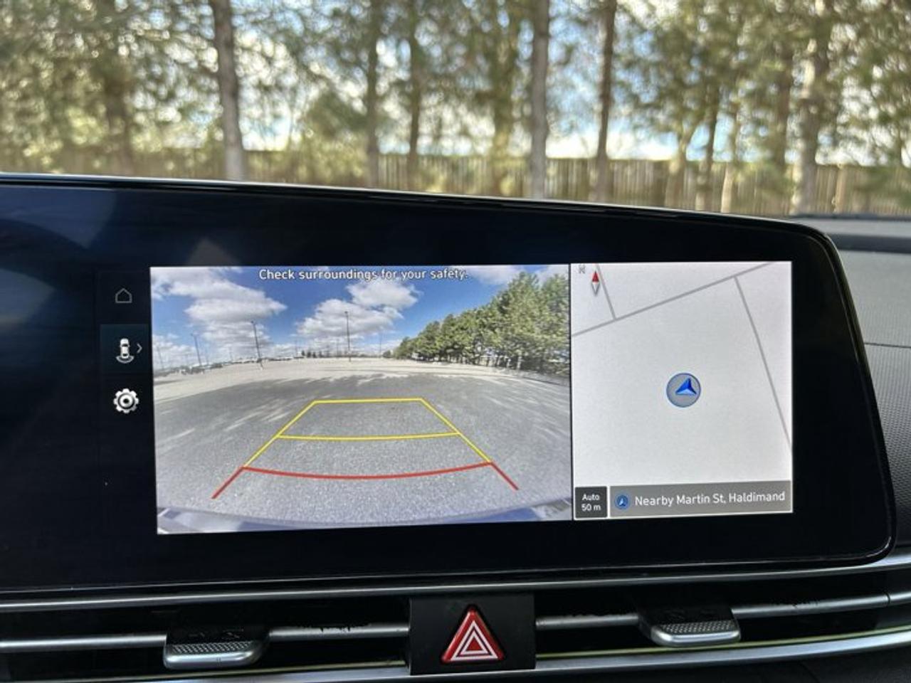 2024 Hyundai Elantra Preferred FWD | No Accidents | Heated Steering Wheel Photo