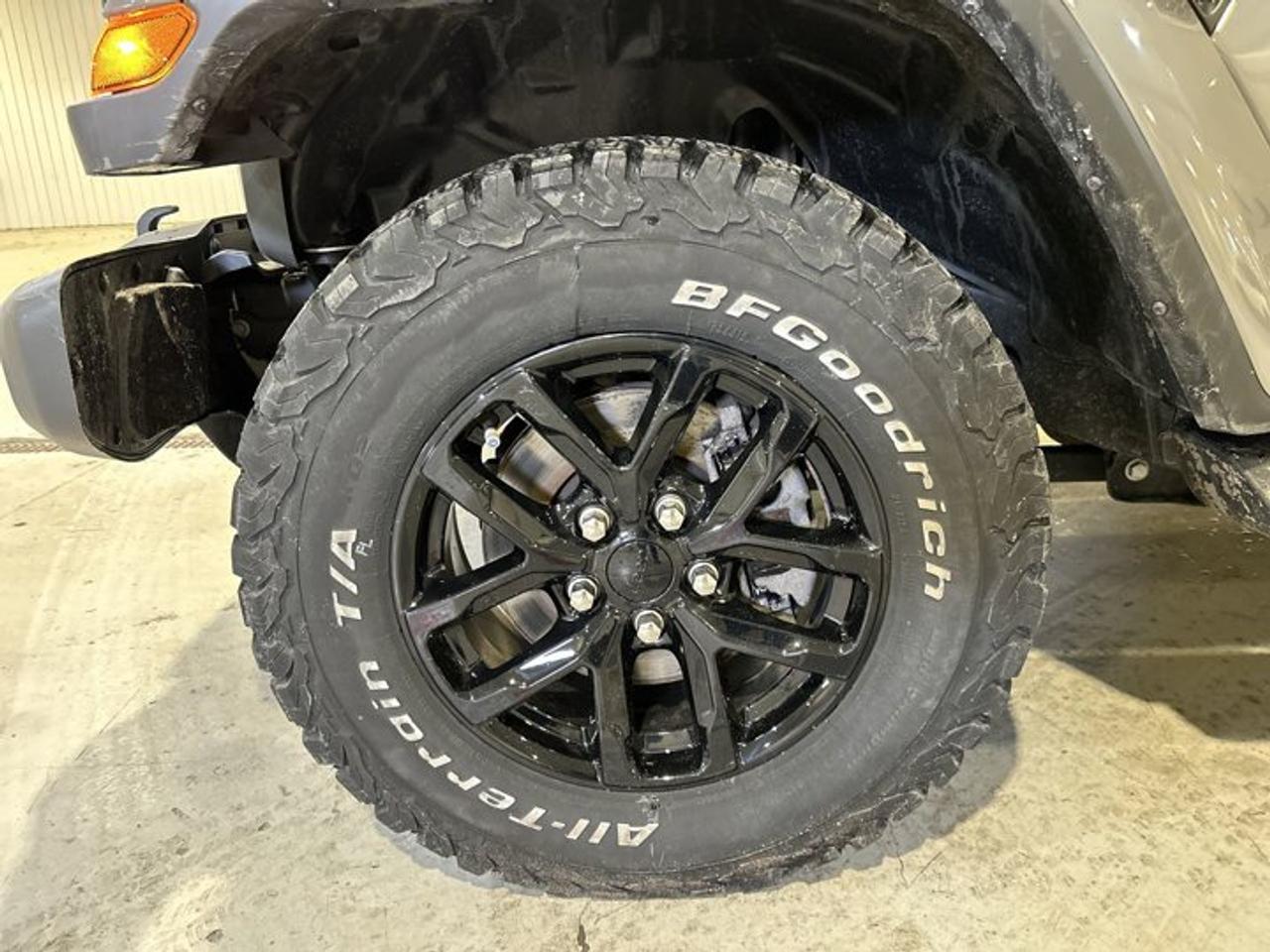 2021 Jeep Gladiator Sport S 4x4 Photo