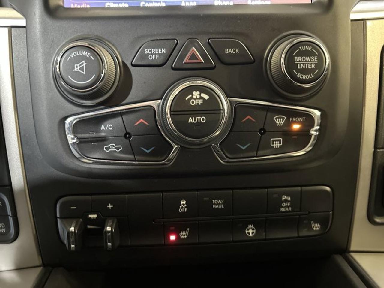 2020 RAM 1500 Classic Warlock Crew Cab 5'7 Box 4X4 Photo