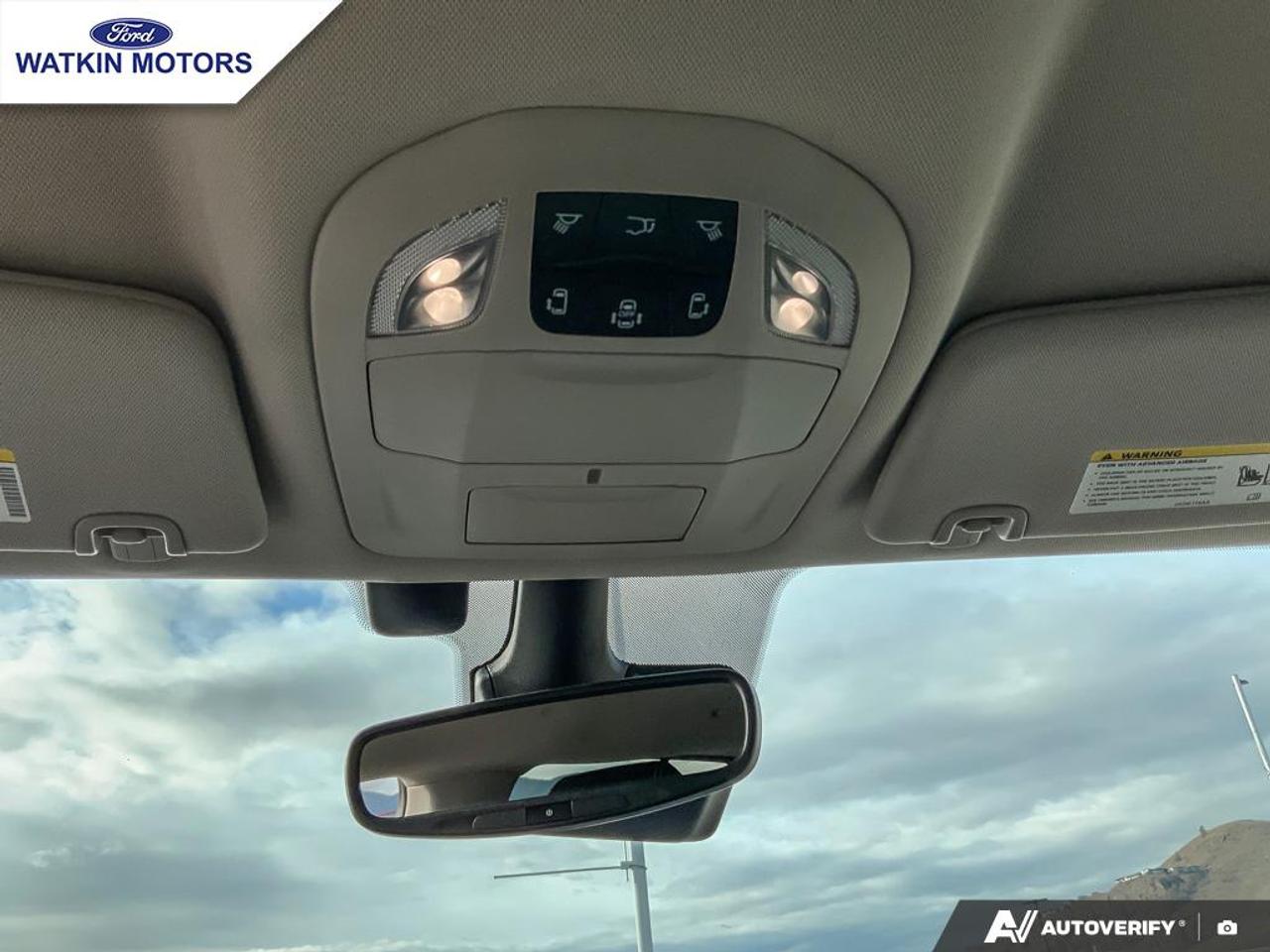 2022 Chrysler Pacifica Touring L Photo23