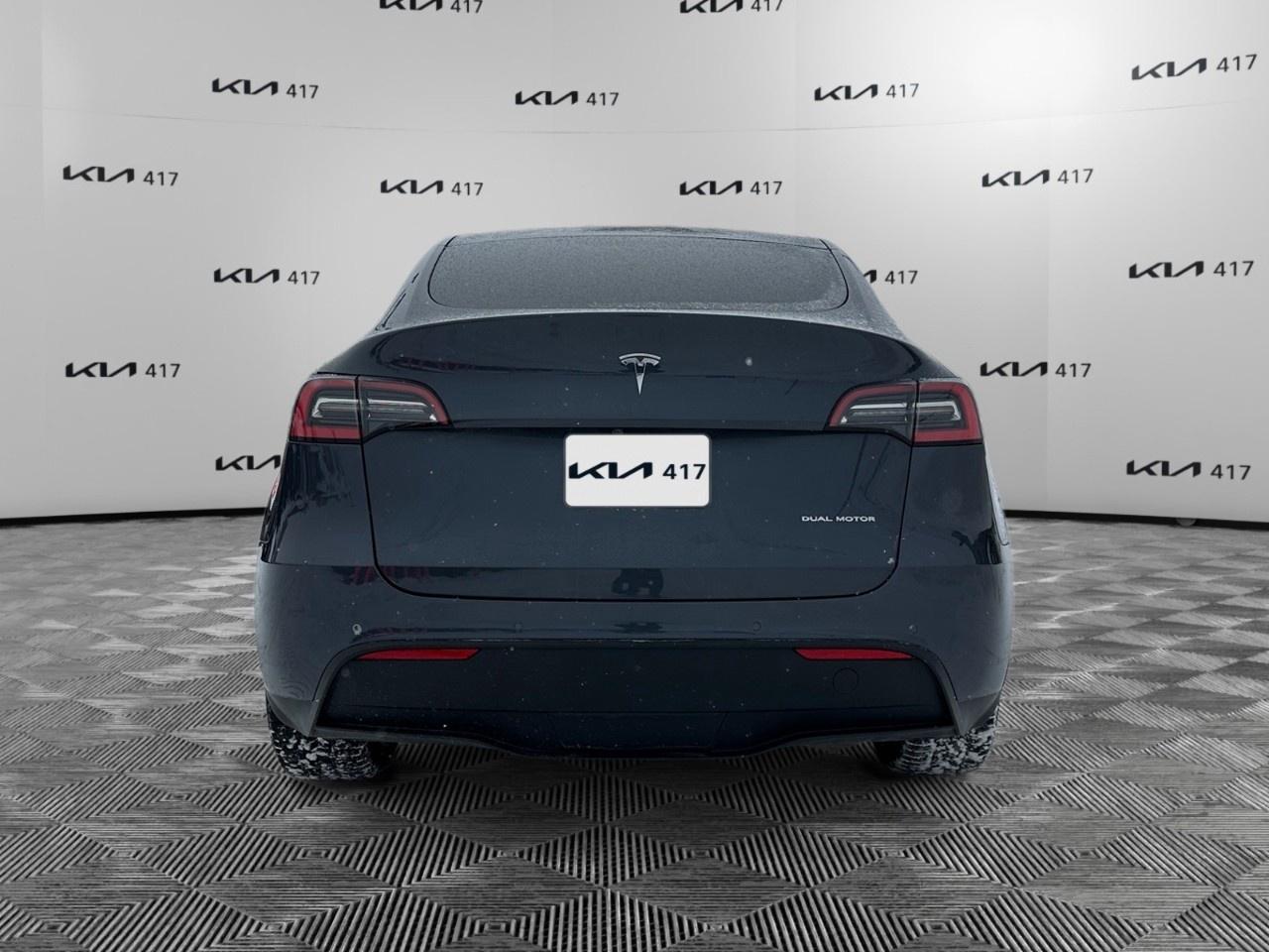 2020 Tesla Model Y Long Range AWD Photo3