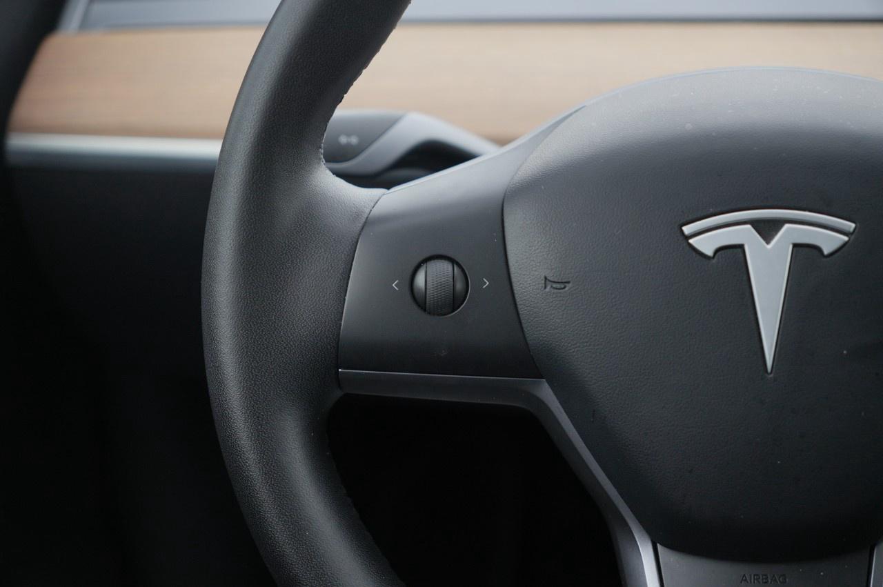 2020 Tesla Model Y Long Range AWD Photo