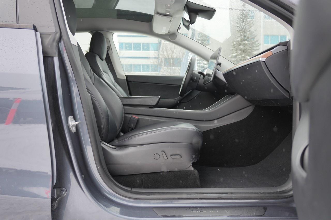 2020 Tesla Model Y Long Range AWD Photo