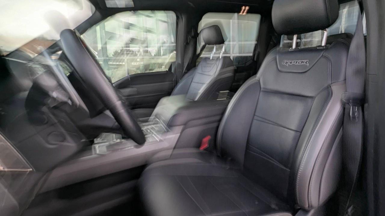 2017 Ford F-150 4WD SuperCrew Styleside 5-1/2 Ft Box Raptor Photo