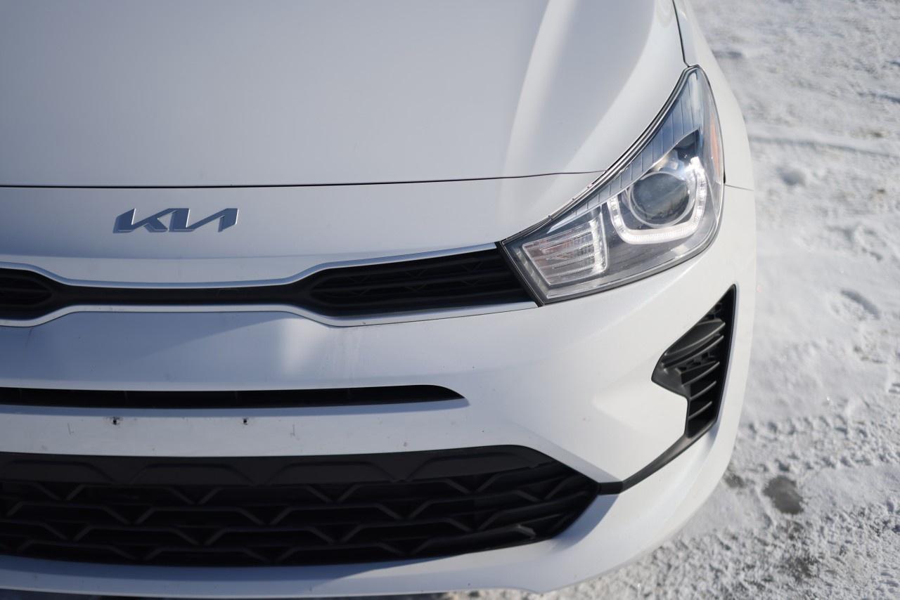 2022 Kia Rio 5-Door Photo