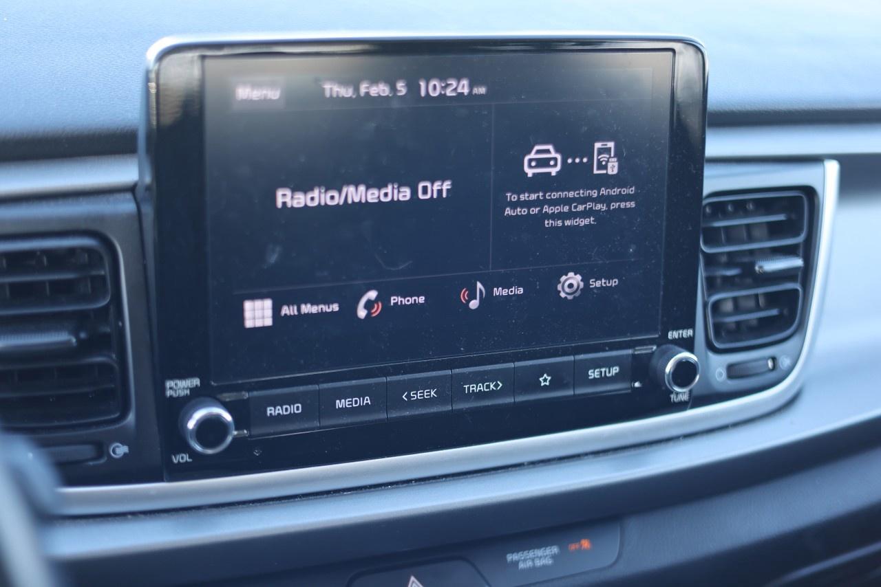 2022 Kia Rio 5-Door Photo