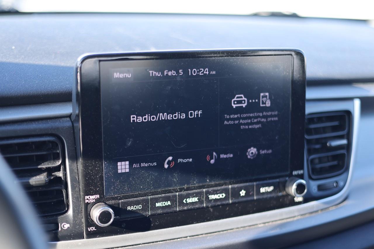 2022 Kia Rio 5-Door Photo