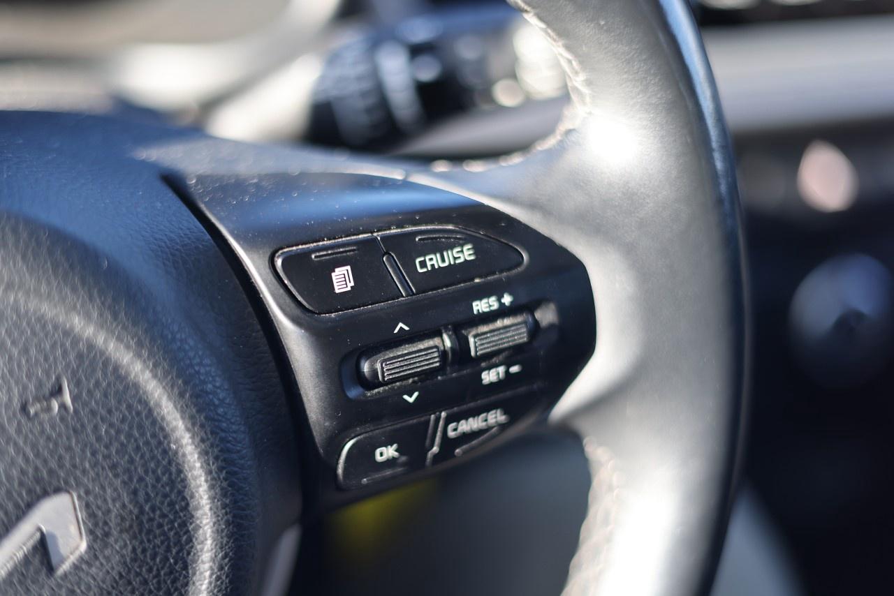 2022 Kia Rio 5-Door Photo