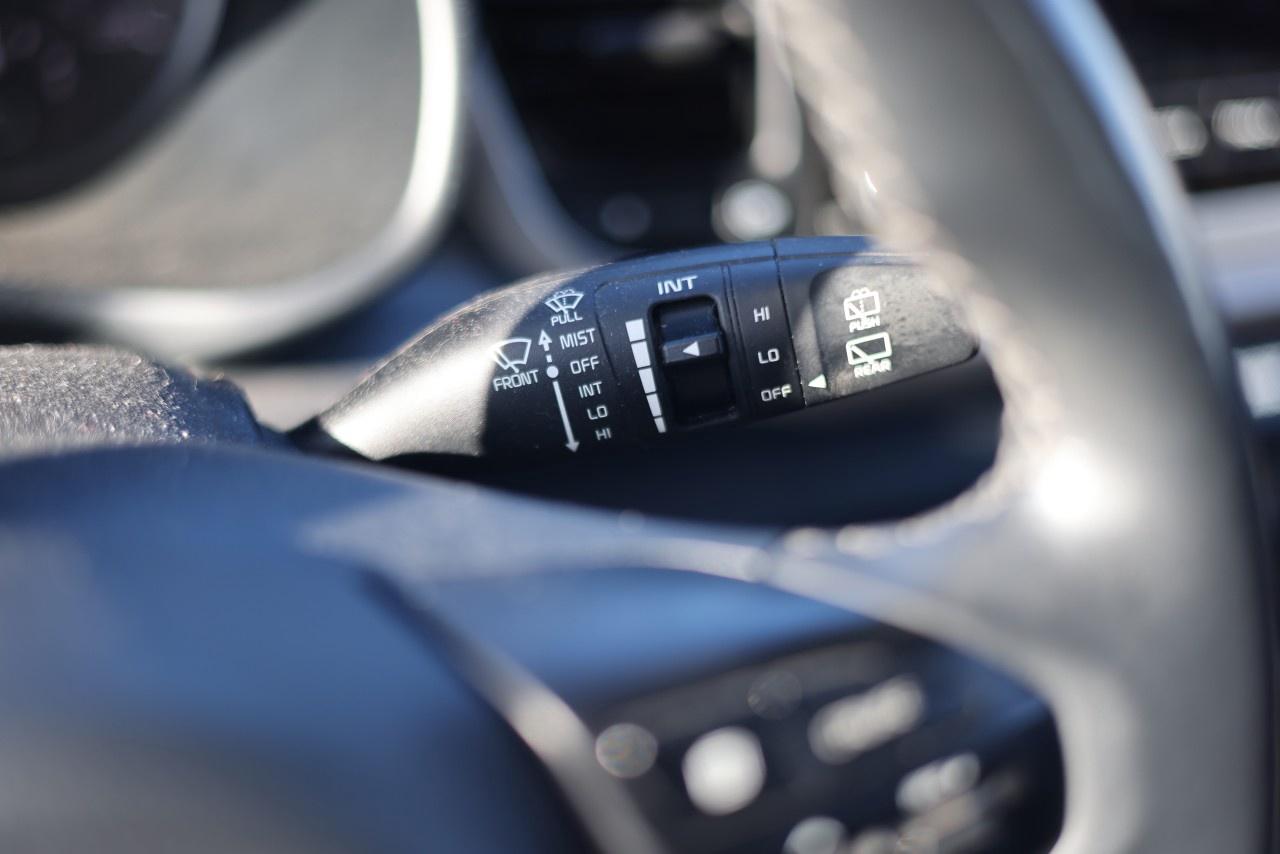 2022 Kia Rio 5-Door Photo