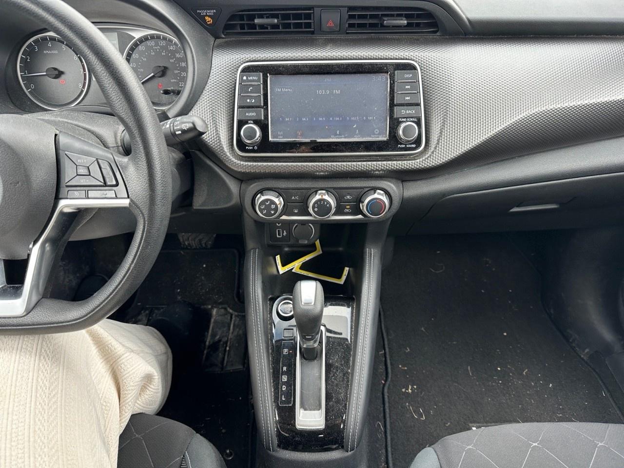 2019 Nissan Kicks  Photo