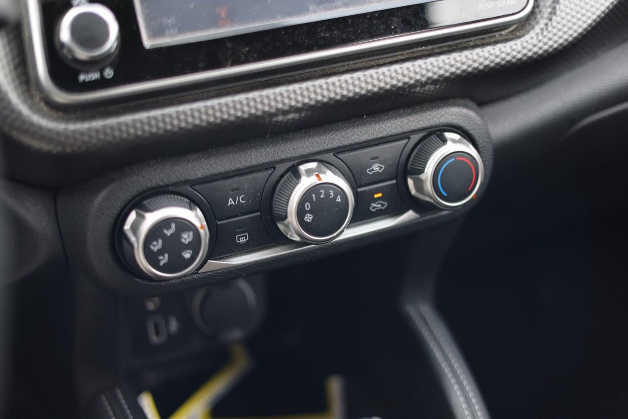 2019 Nissan Kicks  Photo