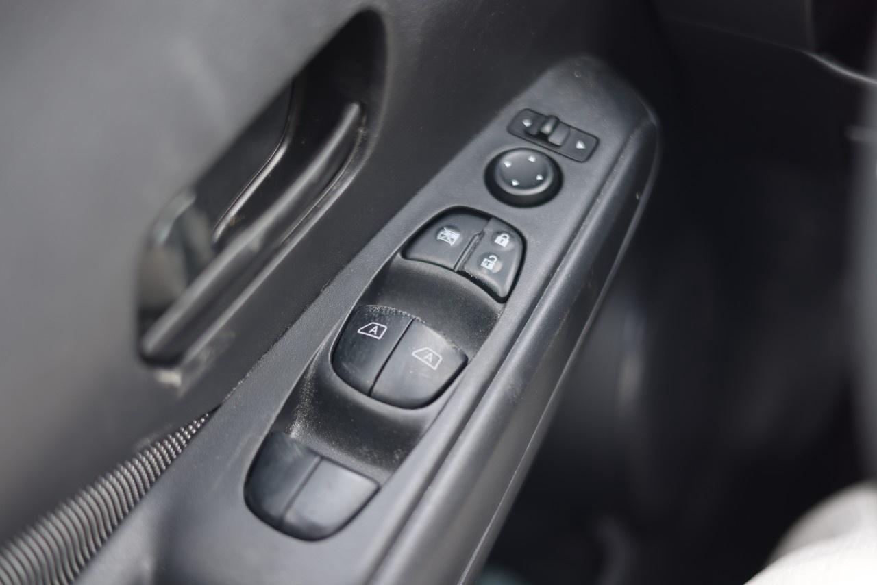 2019 Nissan Kicks  Photo