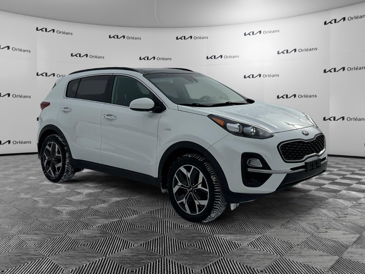 2020 Kia Sportage EX AWD Photo2