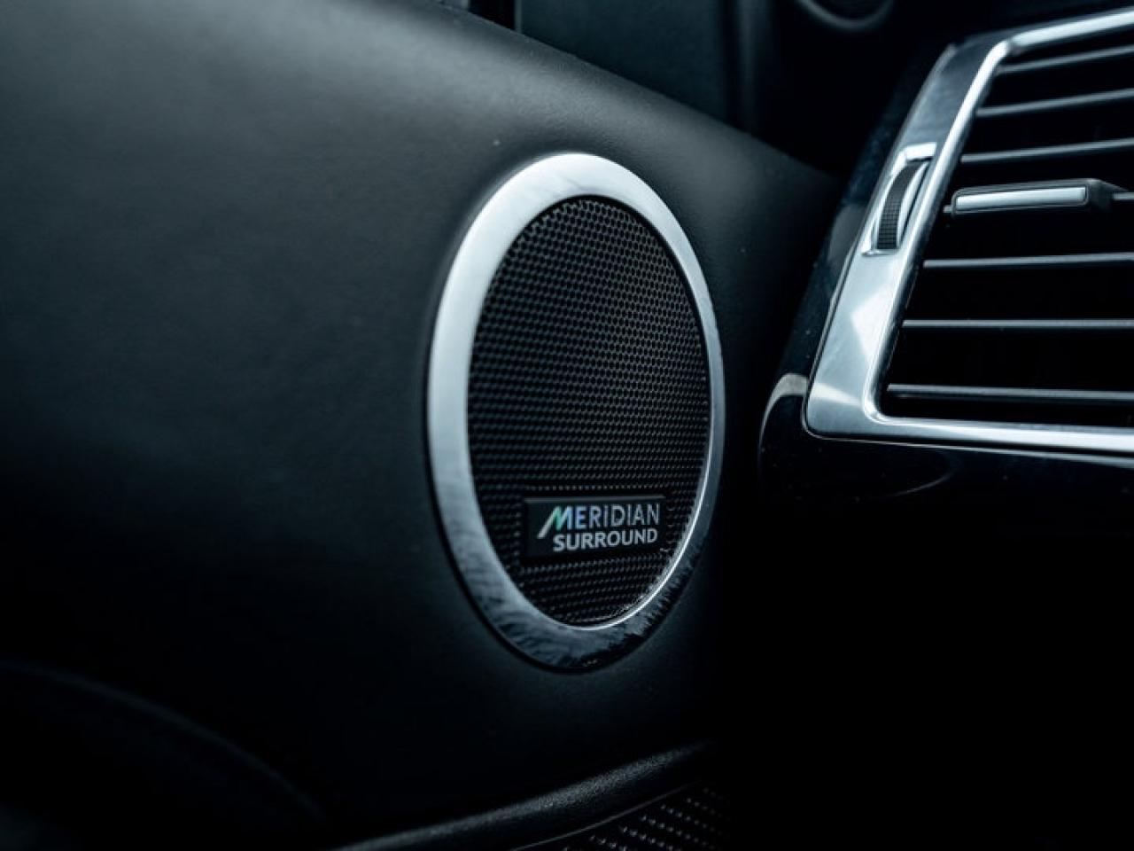 2019 Land Rover Discovery HSE LUXURY Photo