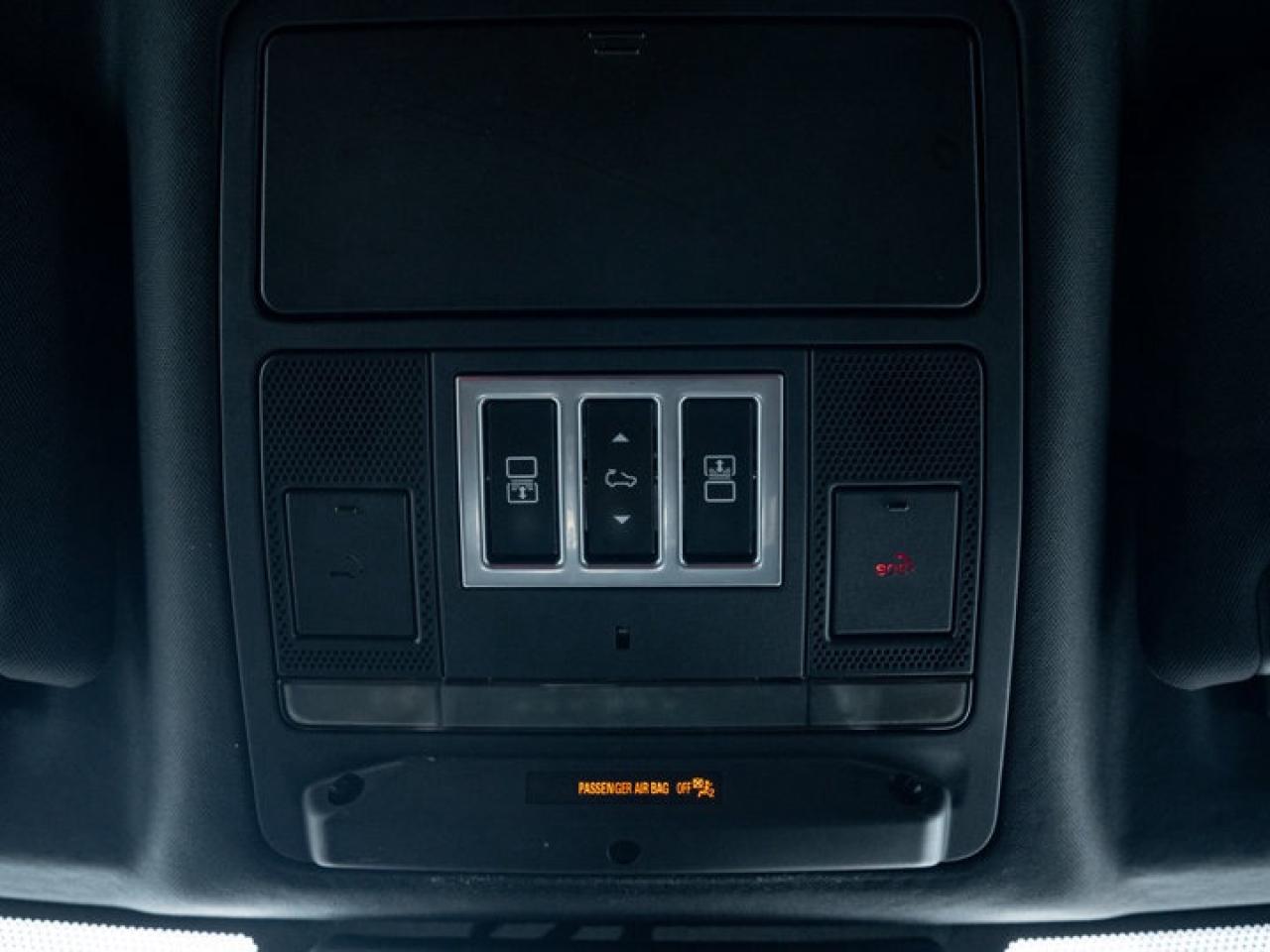 2019 Land Rover Discovery HSE LUXURY Photo