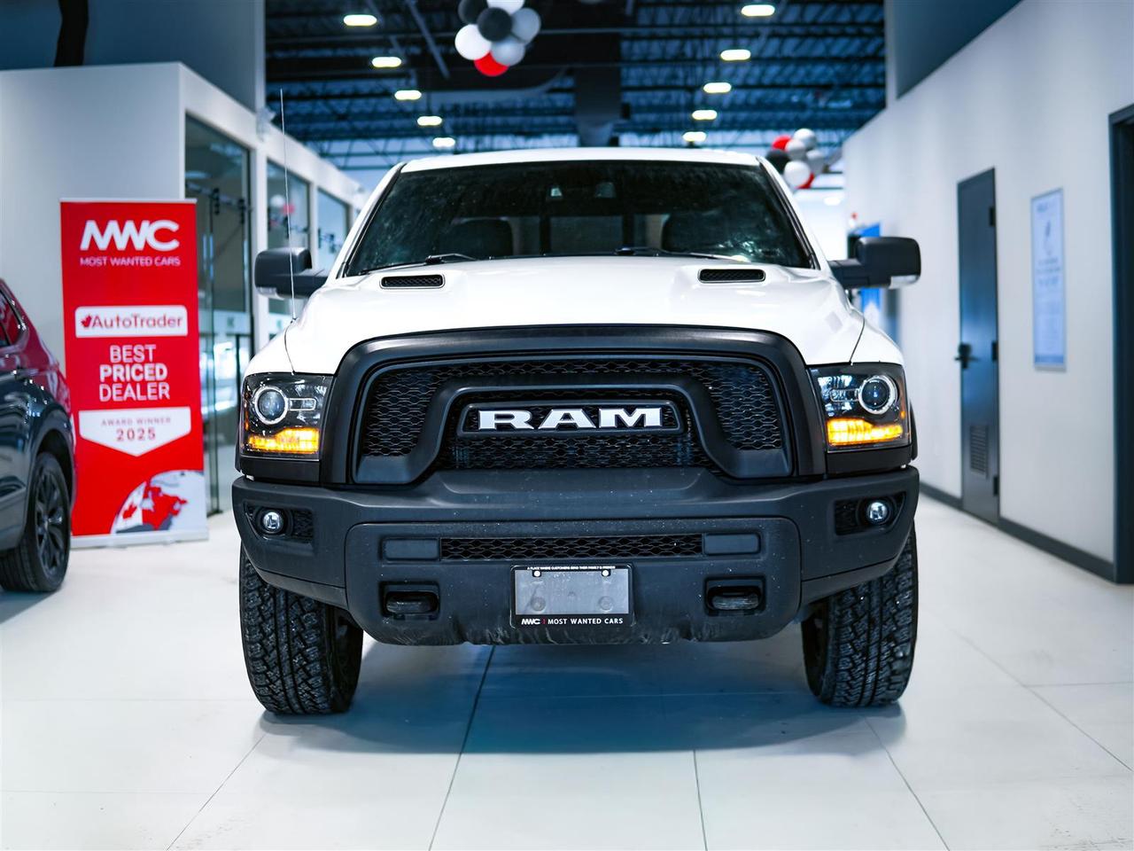2022 RAM 1500 Classic WARLOCK | CREW CAB | 4X4 | PREF PKG | CONV PKG | ALPINE SOUND Photo2