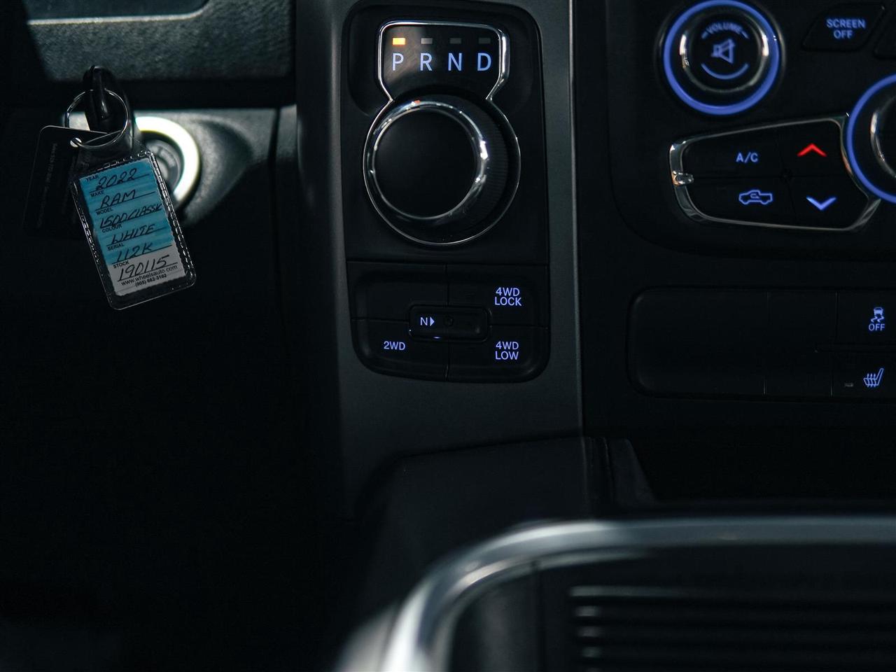 2022 RAM 1500 Classic WARLOCK | CREW CAB | 4X4 | PREF PKG | CONV PKG | ALPINE SOUND Photo