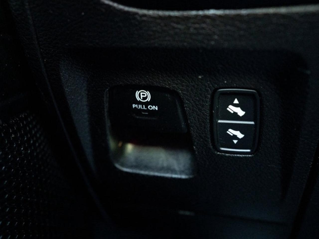 2021 RAM 1500 SPORT Photo