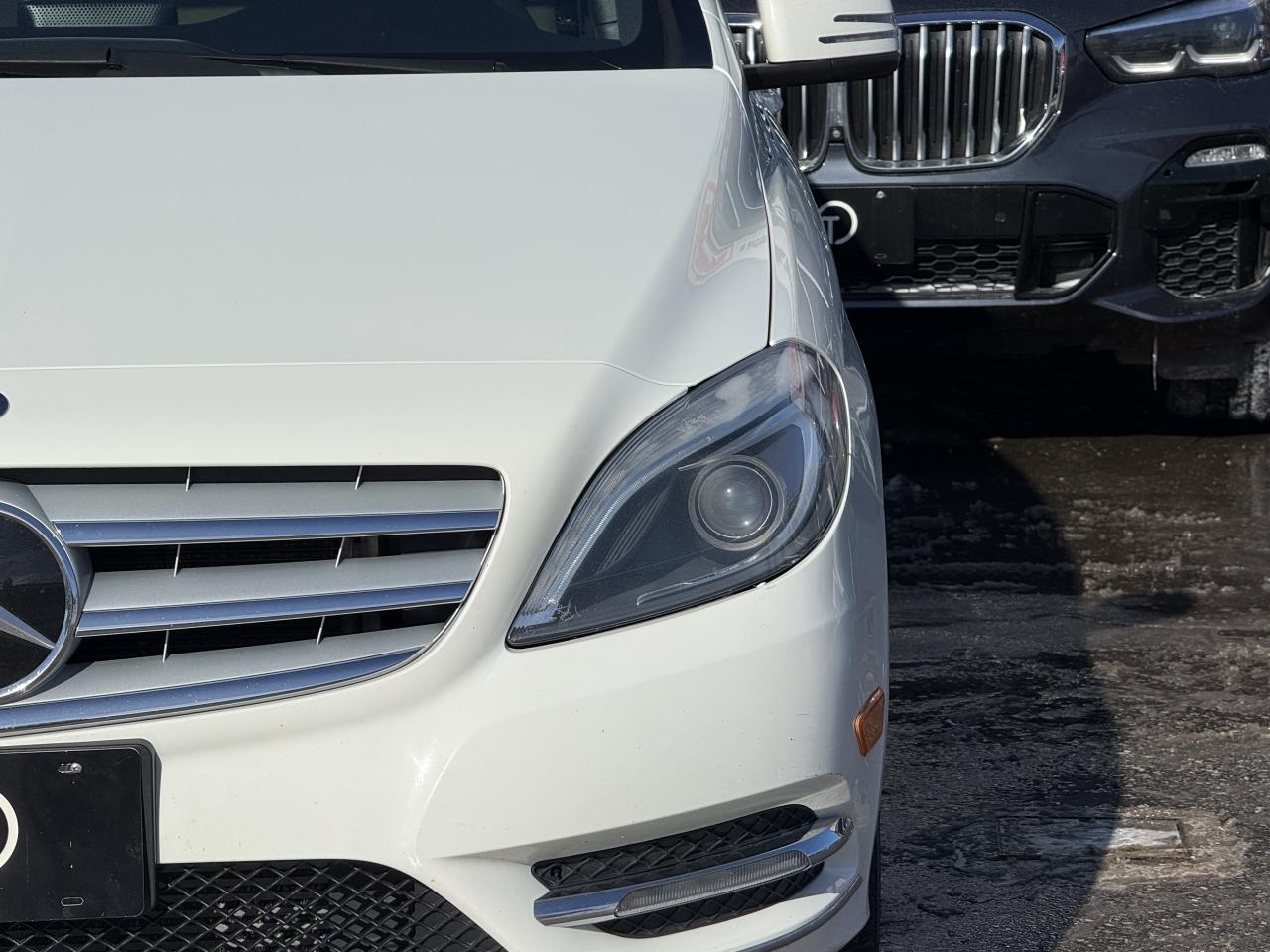 2014 Mercedes-Benz B-Class B250 | PREMIUM | PANO | BACK UP CAMERA Photo
