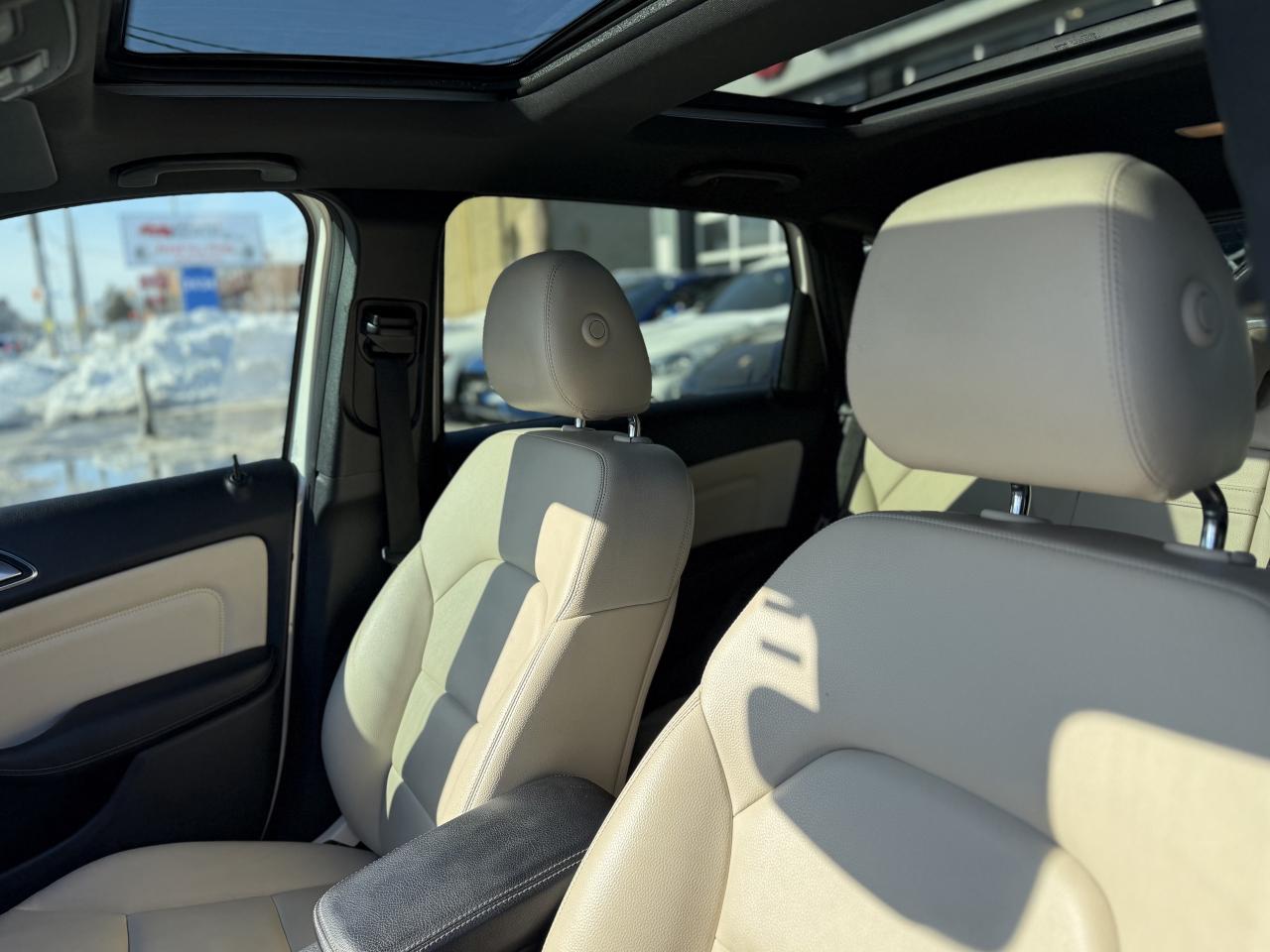 2014 Mercedes-Benz B-Class B250 | PREMIUM | PANO | BACK UP CAMERA Photo