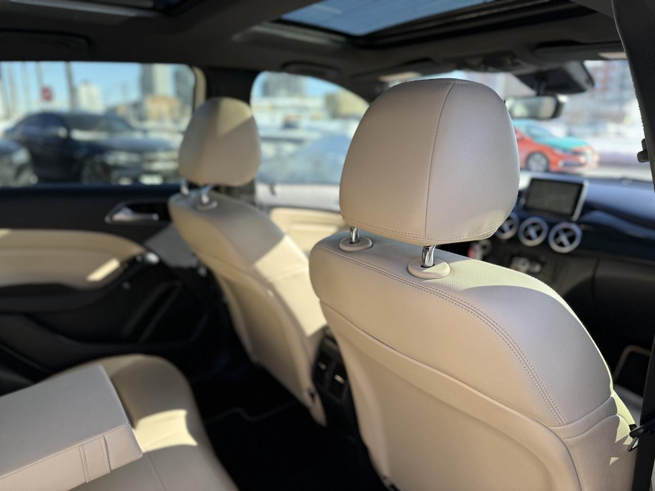 2014 Mercedes-Benz B-Class B250 | PREMIUM | PANO | BACK UP CAMERA Photo