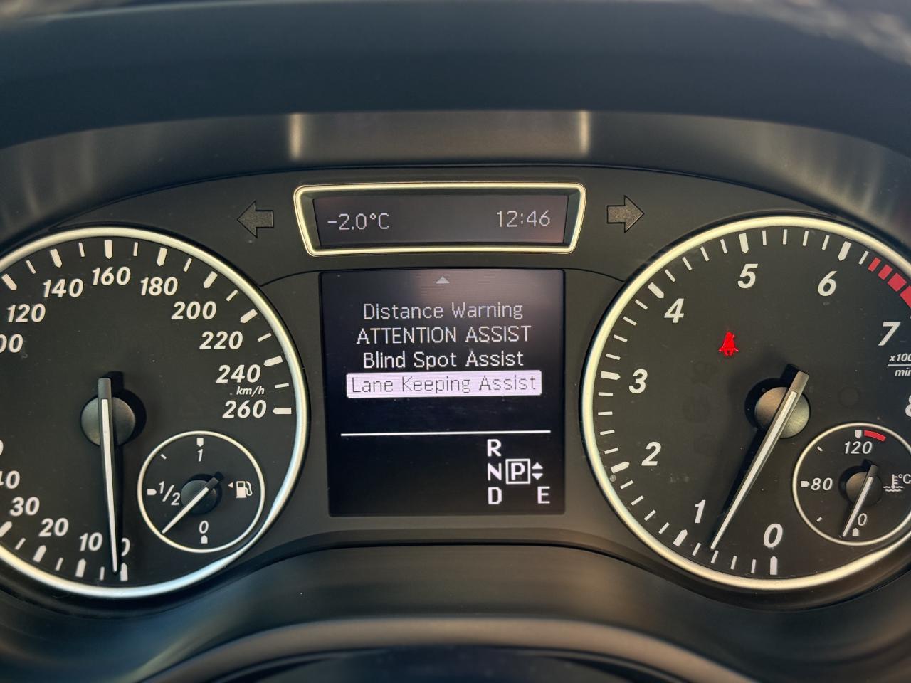 2014 Mercedes-Benz B-Class B250 | PREMIUM | PANO | BACK UP CAMERA Photo