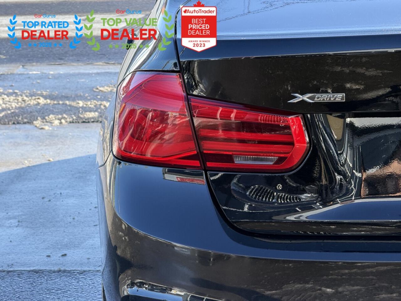 2018 BMW 3 Series 330i | PREMIUM | SUNROOF | LOADED Photo