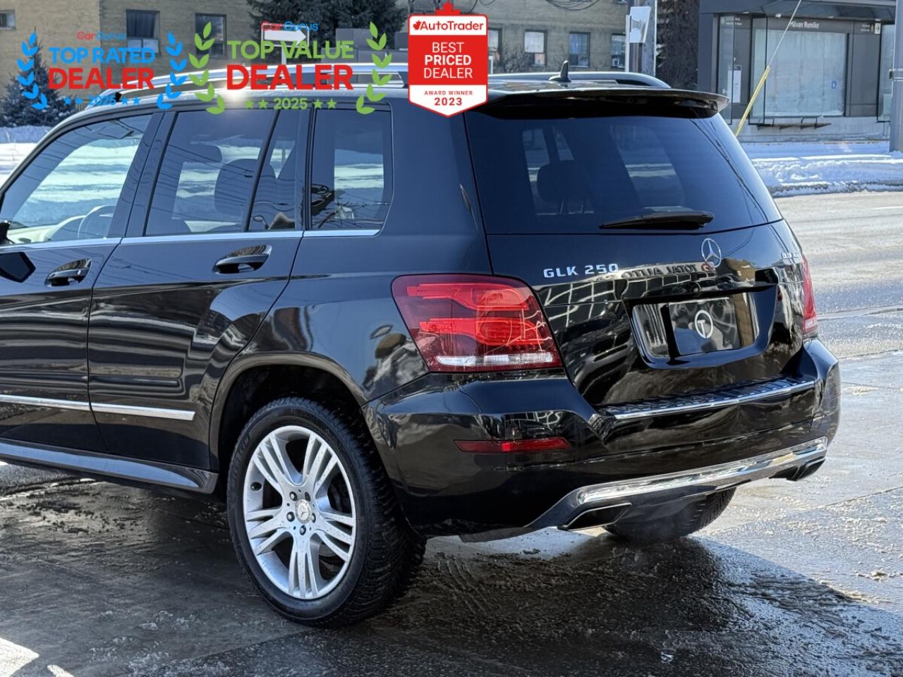 2015 Mercedes-Benz GLK-Class | PREMIUM | PANO | NAVI | BACK UP CAMERA Photo