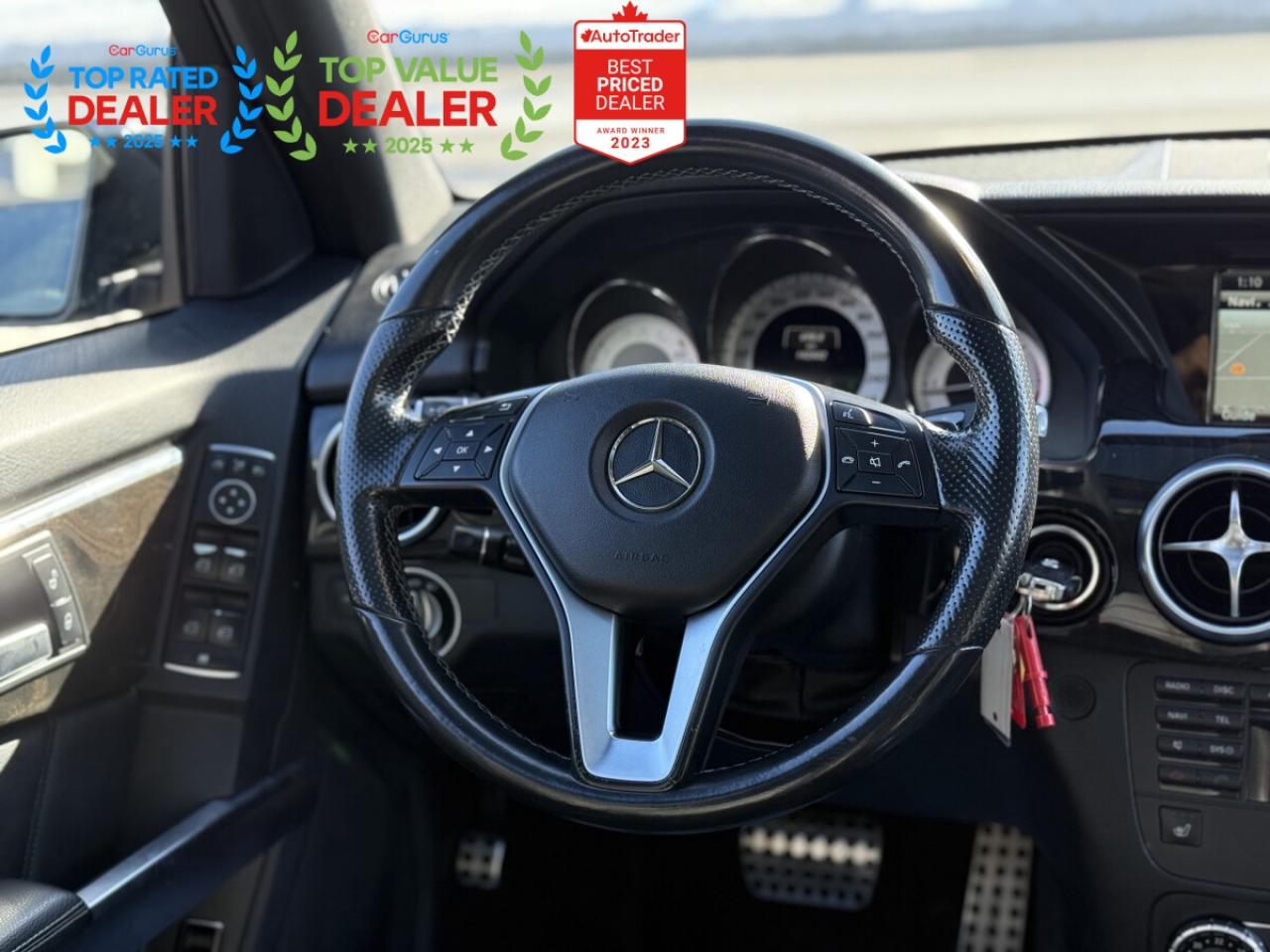 2015 Mercedes-Benz GLK-Class | PREMIUM | PANO | NAVI | BACK UP CAMERA Photo