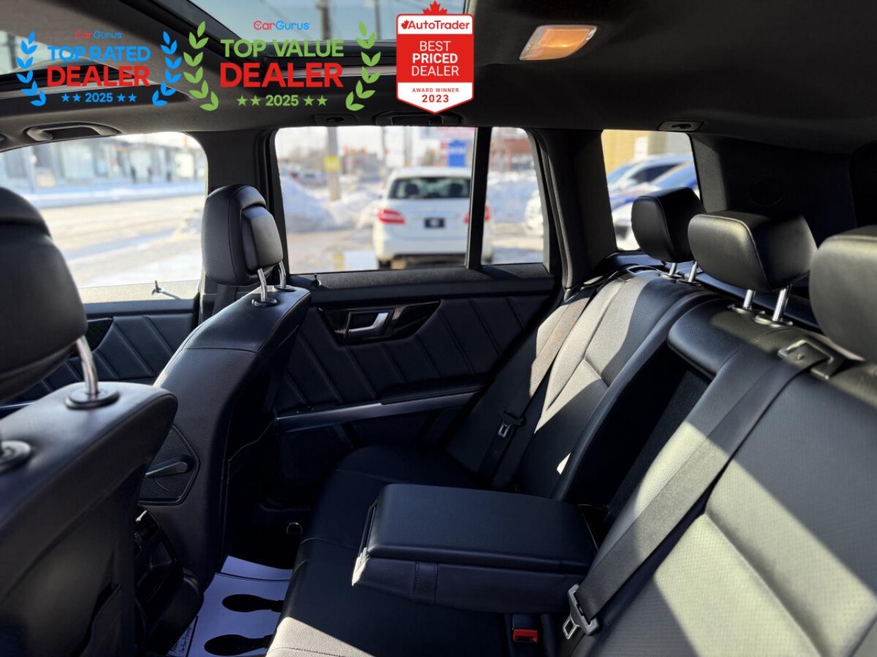 2015 Mercedes-Benz GLK-Class | PREMIUM | PANO | NAVI | BACK UP CAMERA Photo