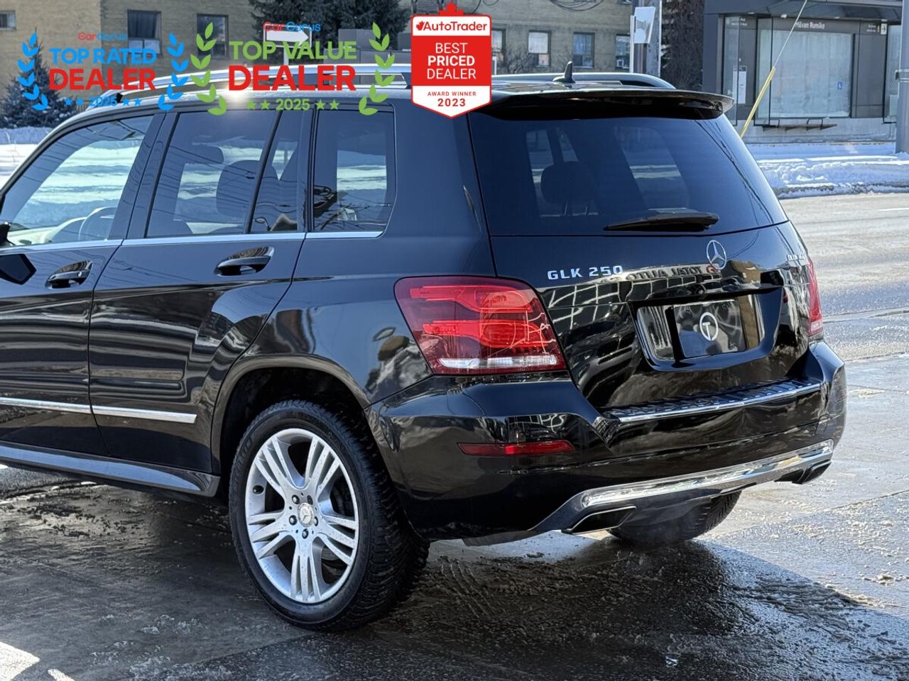 2015 Mercedes-Benz GLK-Class | PREMIUM | PANO | NAVI | BACK UP CAMERA Photo