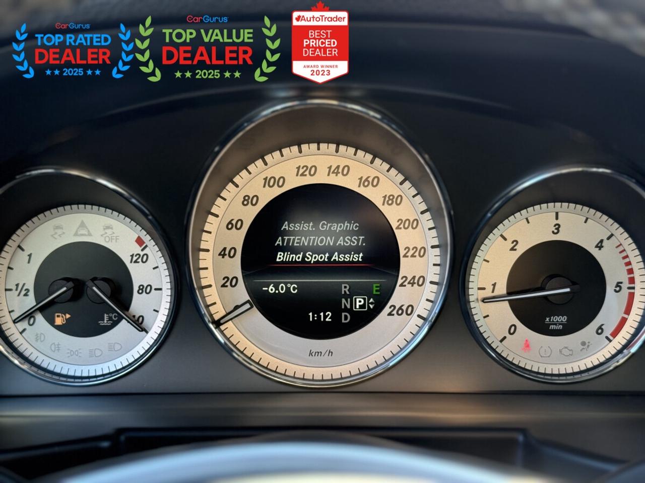 2015 Mercedes-Benz GLK-Class | PREMIUM | PANO | NAVI | BACK UP CAMERA Photo