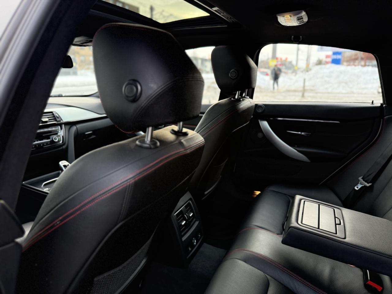 2016 BMW 4 Series 428i | PREMIUM | SUNROOF | NAVI | BACK UP CAMERA Photo