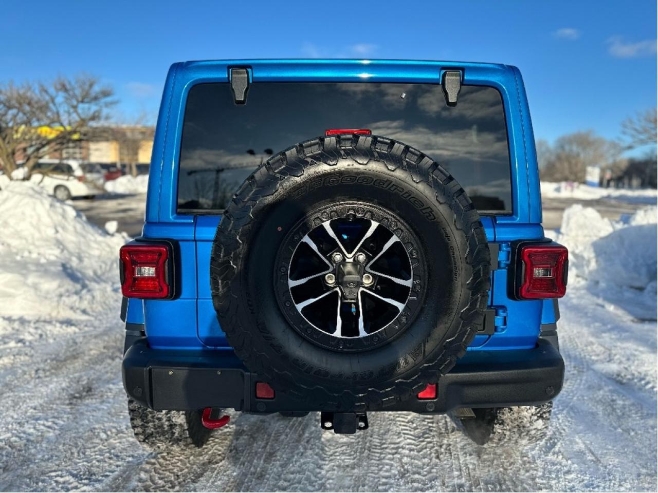 2024 Jeep Wrangler Rubicon X Photo