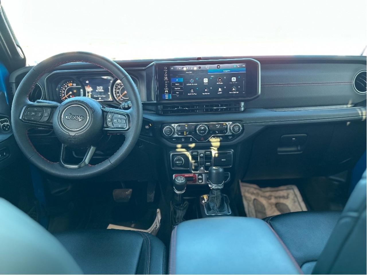 2024 Jeep Wrangler Rubicon X Photo