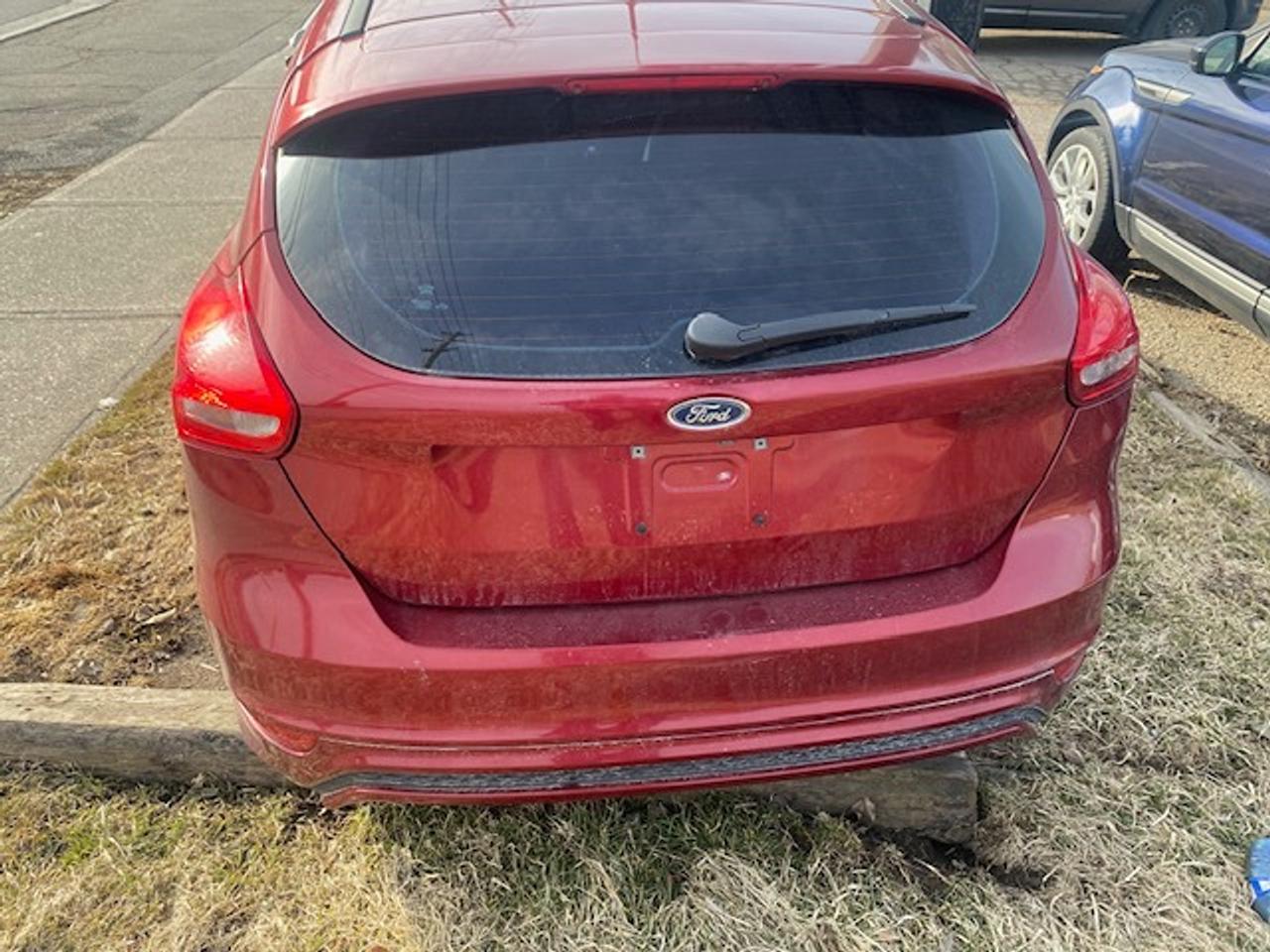 2015 Ford Focus 5DR HB SE Photo