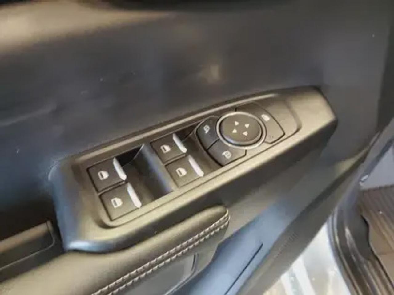 13551917