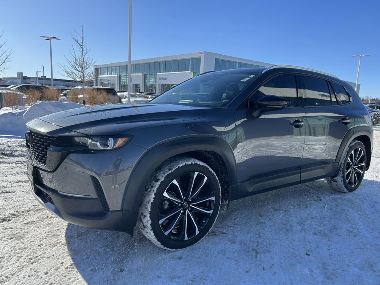 2024 Mazda CX-50 GT Turbo  -  Sunroof -  Cooled Seats Photo4