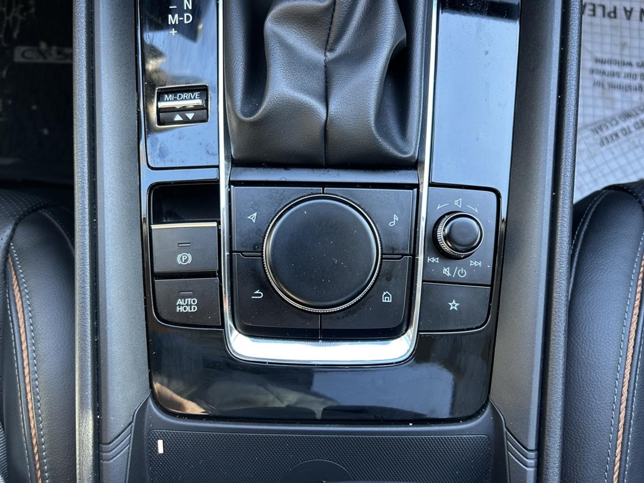 2024 Mazda CX-50 GT Turbo  -  Sunroof -  Cooled Seats Photo