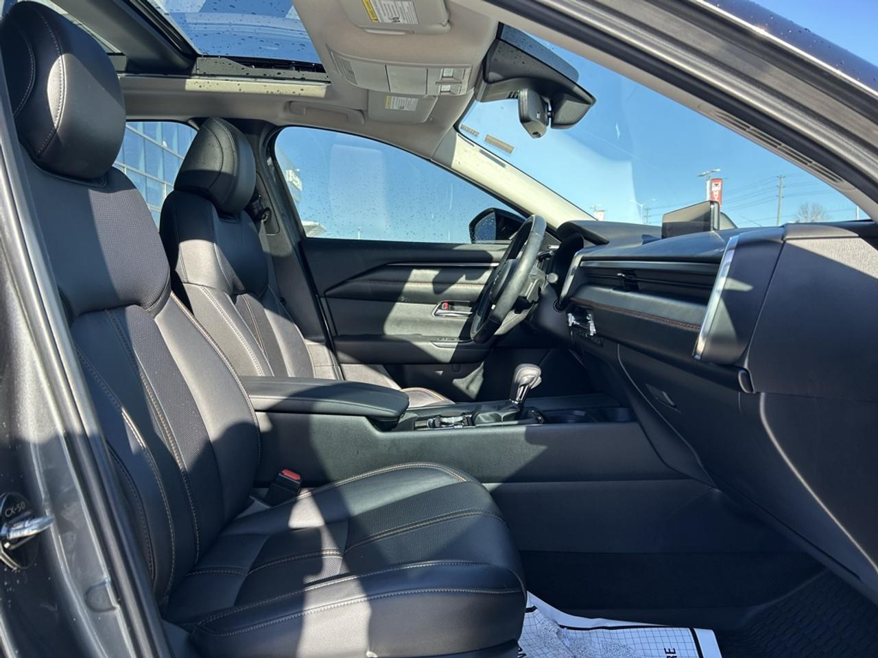 2024 Mazda CX-50 GT Turbo  -  Sunroof -  Cooled Seats Photo