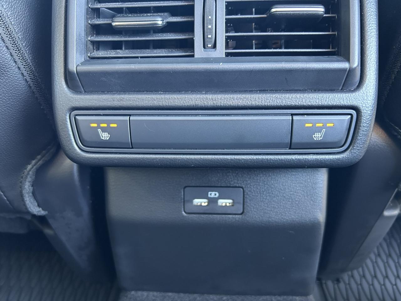 2024 Mazda CX-50 GT Turbo  -  Sunroof -  Cooled Seats Photo