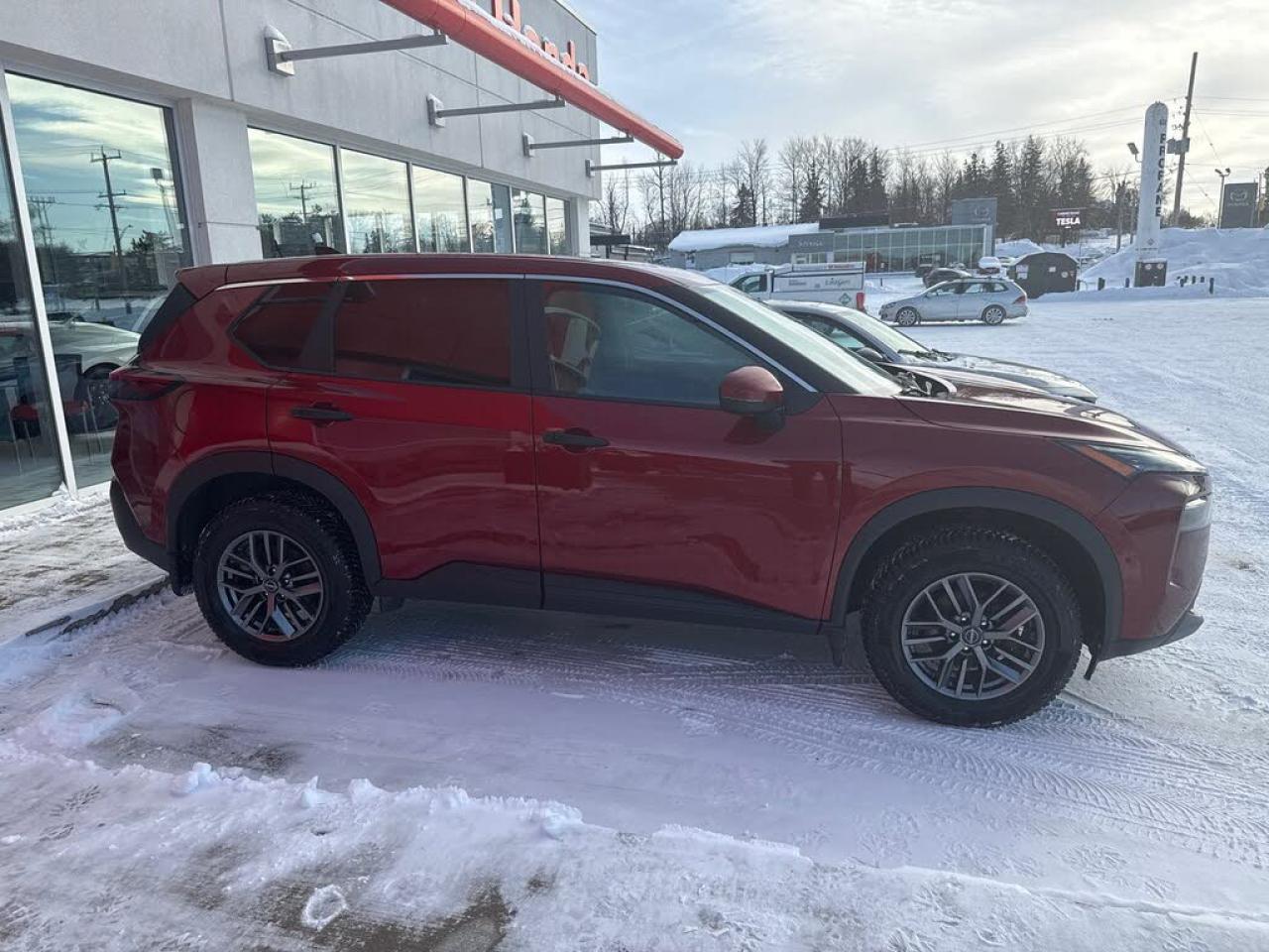 2023 Nissan Rogue S Photo3