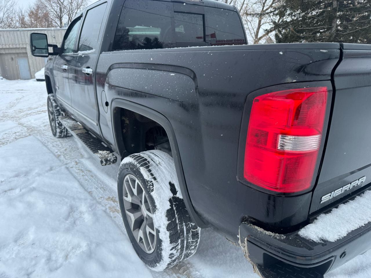 2015 GMC Sierra 1500 SLT Photo