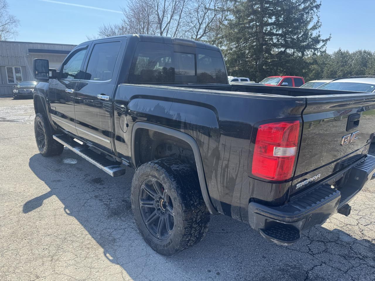 2015 GMC Sierra 1500 SLT Photo