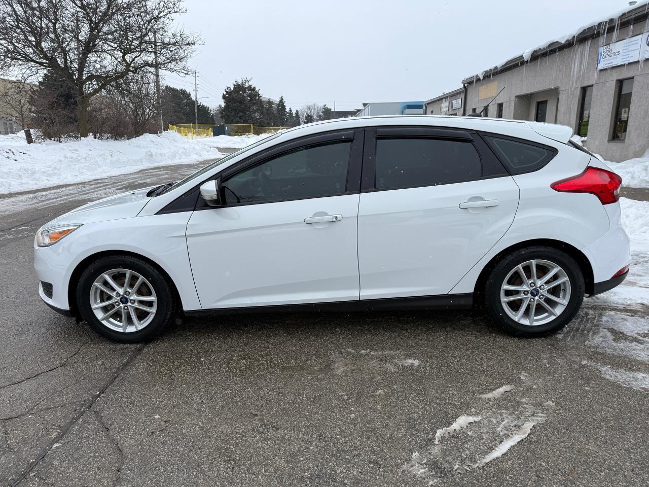 2015 Ford Focus 5DR HB SE..BLUETOOTH..REAR VIEW CAMERA.CERTIFIED!! Photo