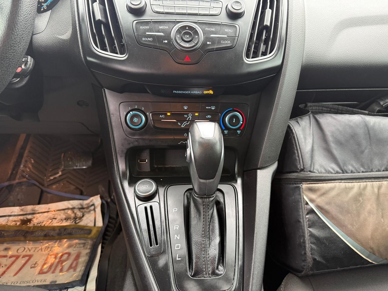 2015 Ford Focus 5DR HB SE..BLUETOOTH..REAR VIEW CAMERA.CERTIFIED!! Photo