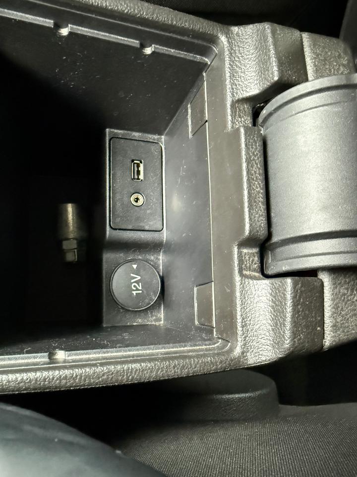 2015 Ford Focus 5DR HB SE..BLUETOOTH..REAR VIEW CAMERA.CERTIFIED!! Photo