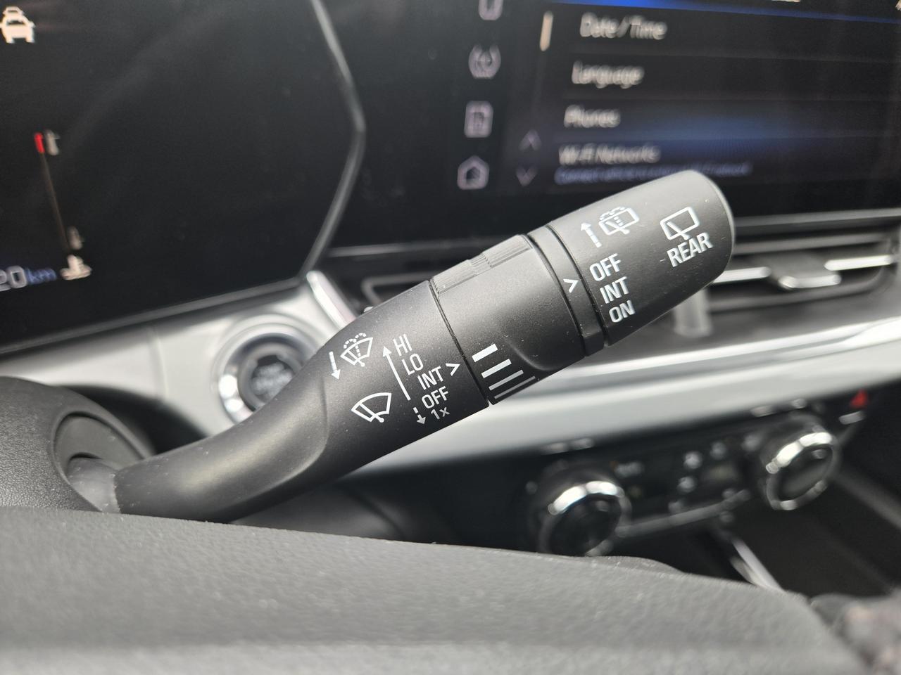 2025 Chevrolet Trax LT Photo