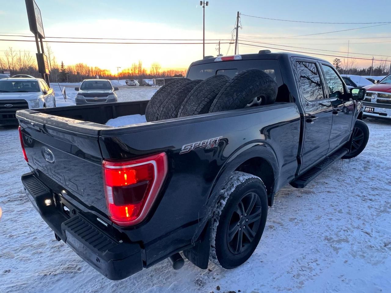 2021 Ford F-150 XLT Photo4