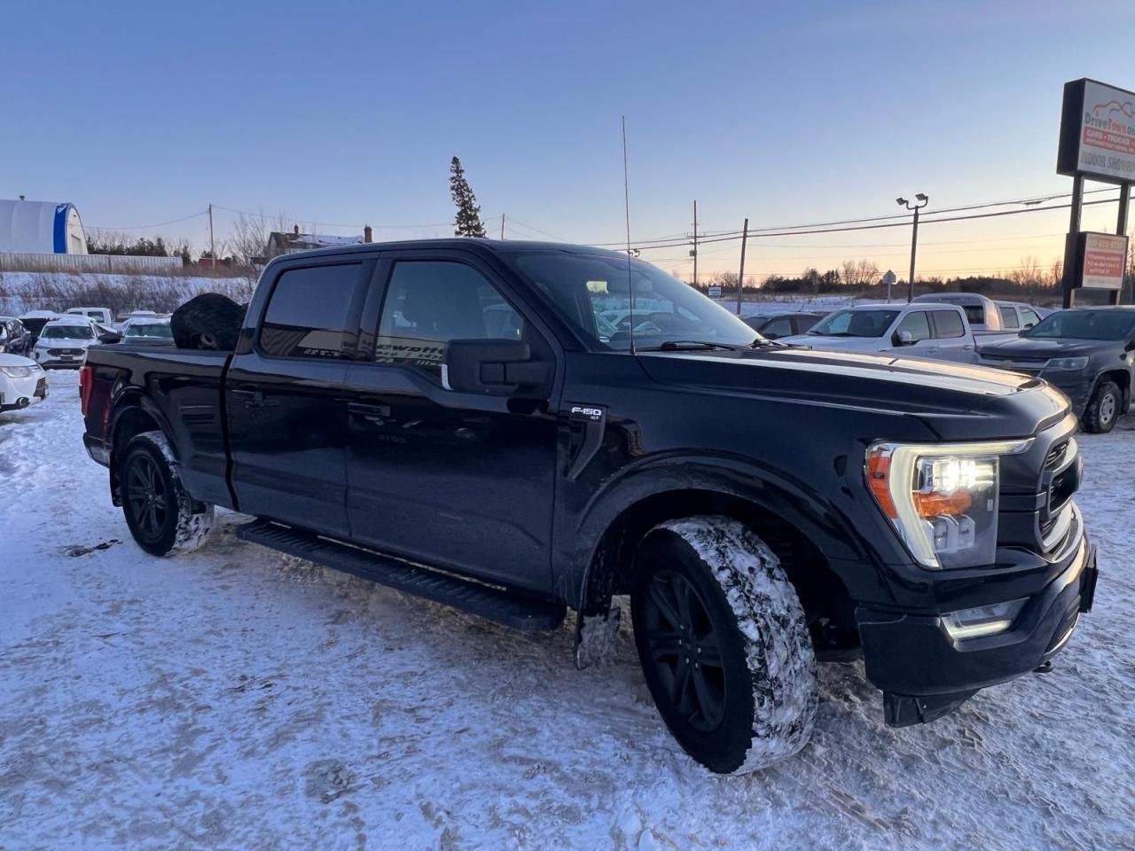 2021 Ford F-150 XLT Photo